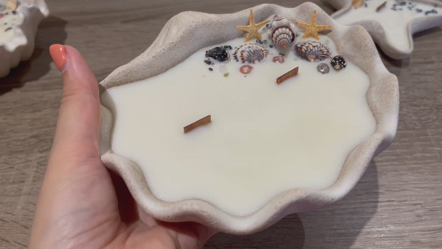 Clam Shell Scented Candle